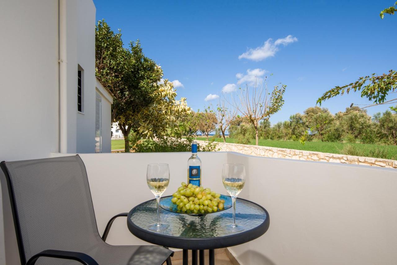 Oasea Villa Tavronitis  Ngoại thất bức ảnh